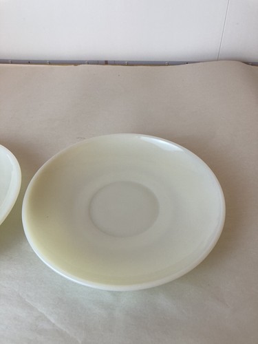 Set of 2 small saucer plates FireKing oven ware Milk Glass - Picture 4 of 6