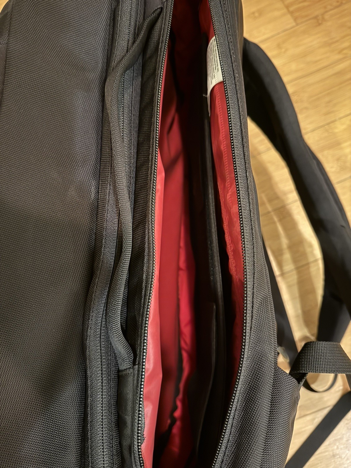 Arc’teryx Blade 30L Backpack Travel Carry-on Luggage Bag Laptop Compartment  thumbnail 9