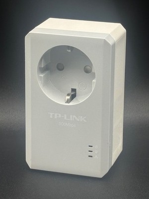 TP-Link TL-PA1010P AV500 WiFi Powerline Adapter Single Steckdose