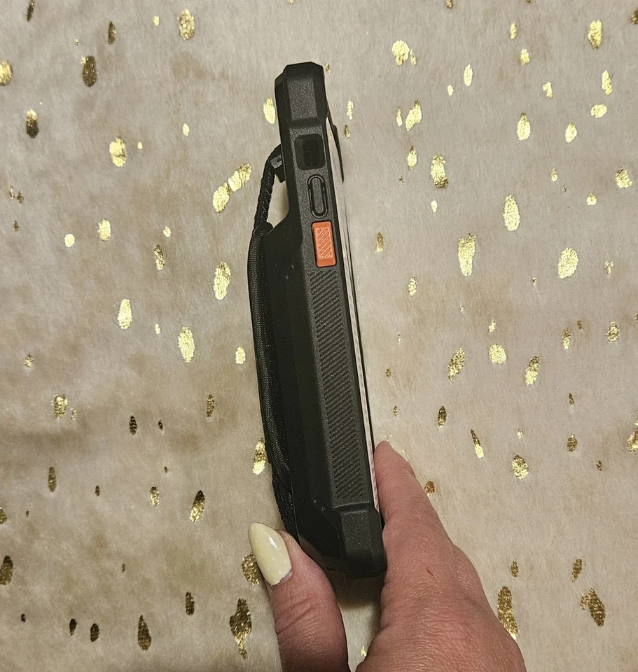 Funda Batería Urban Armor Gear Workflow iPhone SE/SE2/SE3/8 Negra Foto 3 de 4