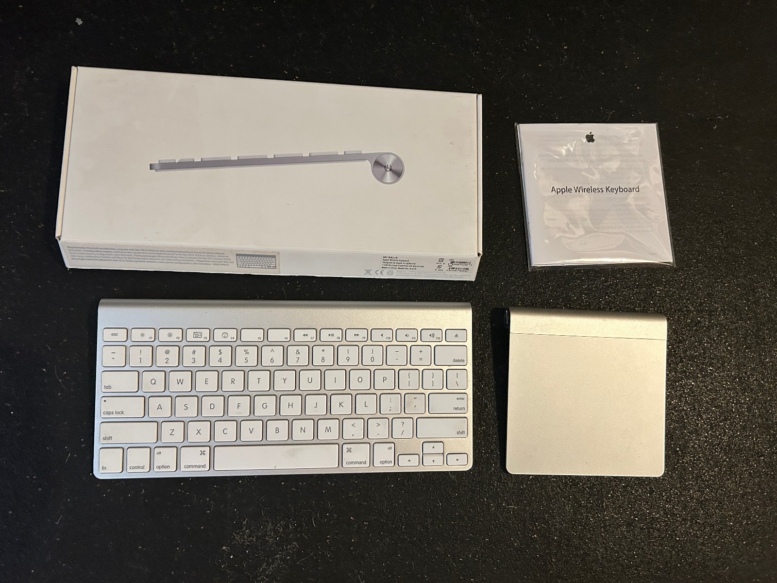 Apple magic keyboard and trackpad