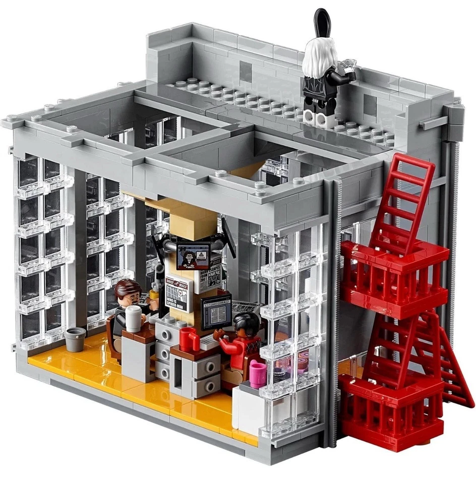 LEGO Daily Bugle 76178 NEW Sealed 100% Authentic 3772 Pcs 25 Mini figures - Image 4 of 4