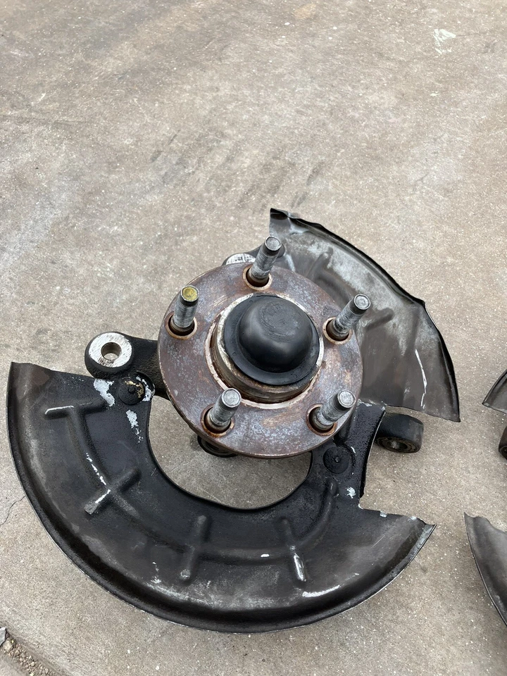 1994-1995 Ford Mustang шпинделя ступицы Sn95 Fox тела 5 зажим преобразования б/у - Изображение 3 из 4