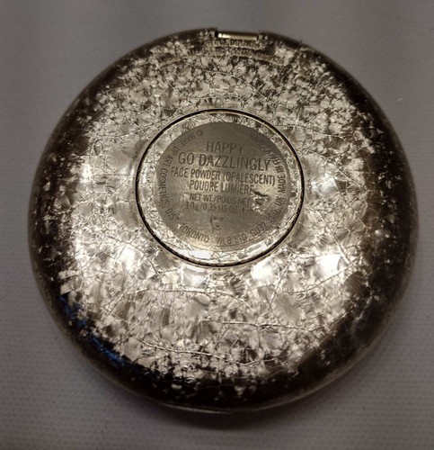 MAC HAPPY GO DAZZINGLY FACE POWDER OPALESCENT - Picture 2 of 3