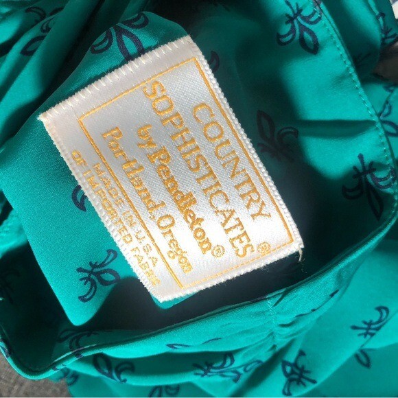 Pendleton button front close with 100% virgin woo… - image 5