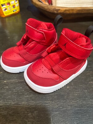 Jordan Fadeaway Toddler Sneakers, University Red, Size 4c,