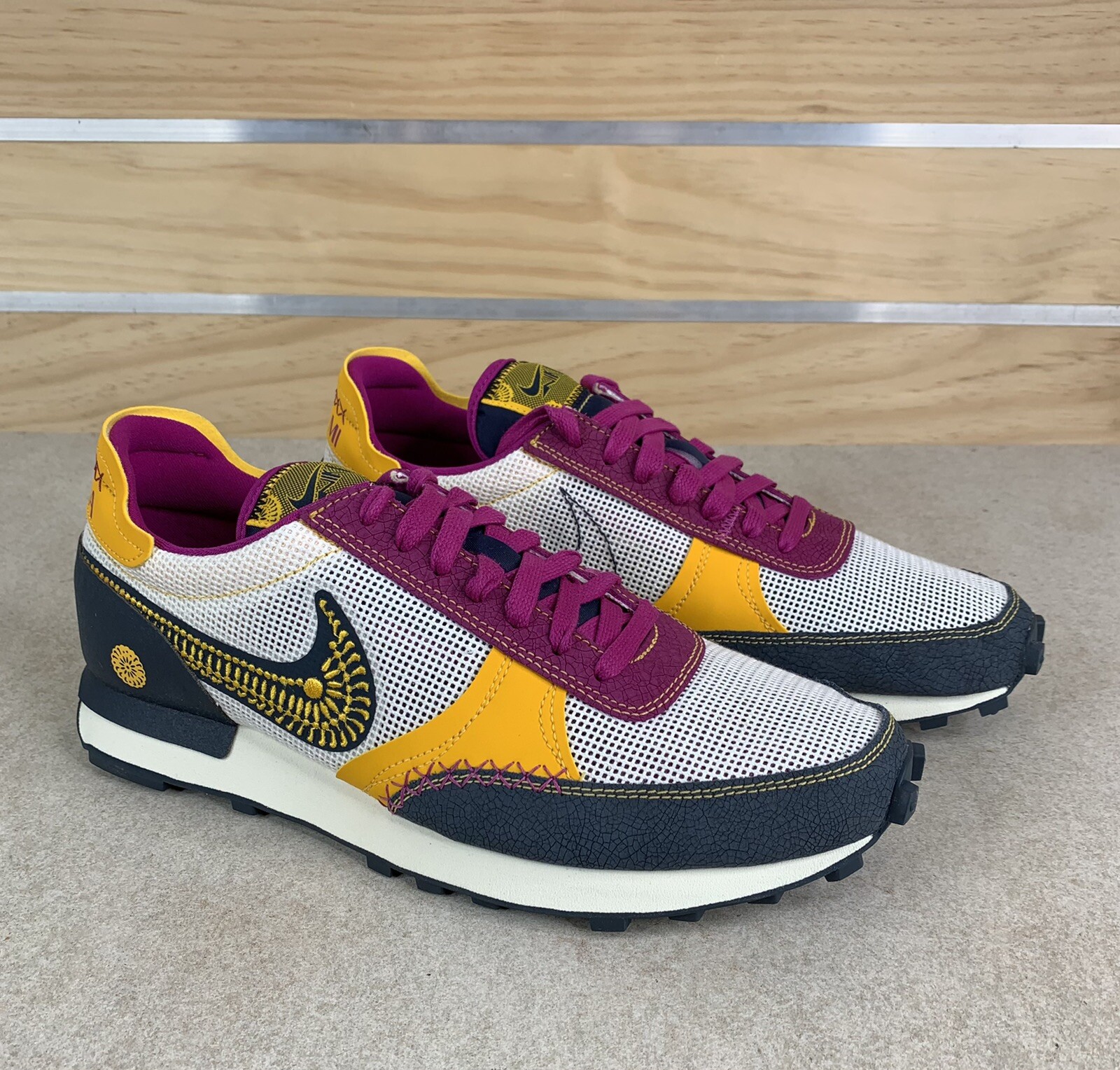 Size 8.5 - Nike Daybreak Type DÃƒÂa de Muertos 2020 for sale online | eBay