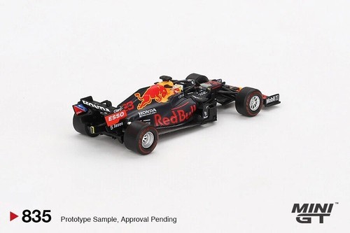 Mini GT 1:64 Red Bull RB16B #33 Max Verstappen Abu Dhabi Grand Prix MGT00835-3F - Picture 3 of 7