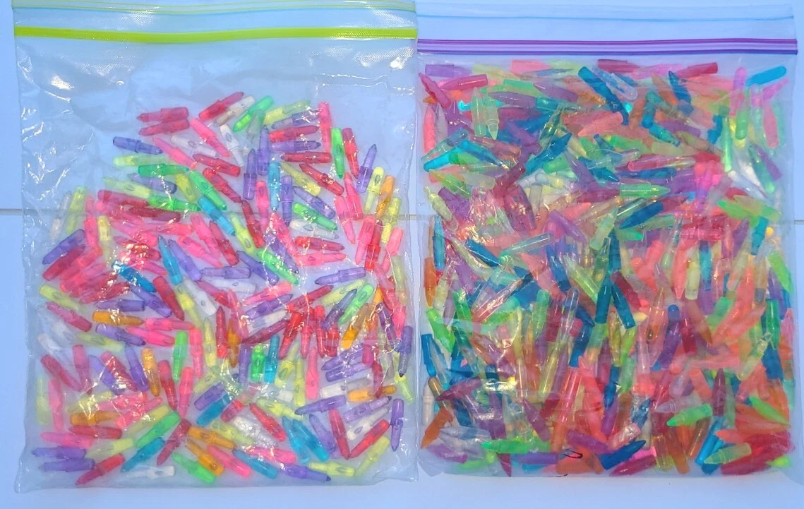 Large Lot of Lite Brite Replacement Pegs Light Bright Multi Colored Over 550