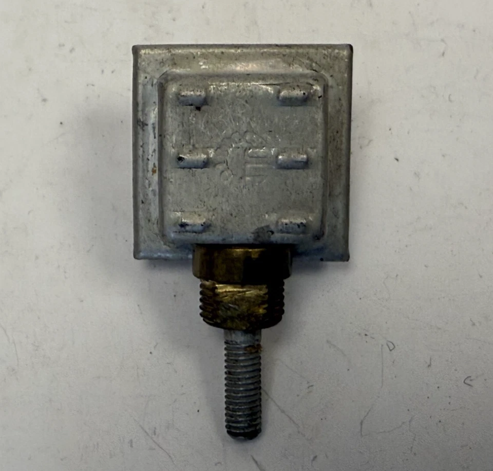 Interruptor de control de luz de lámpara de mapa Desoto S-11 1946-1948 1149306 NOS Foto 4 de 4