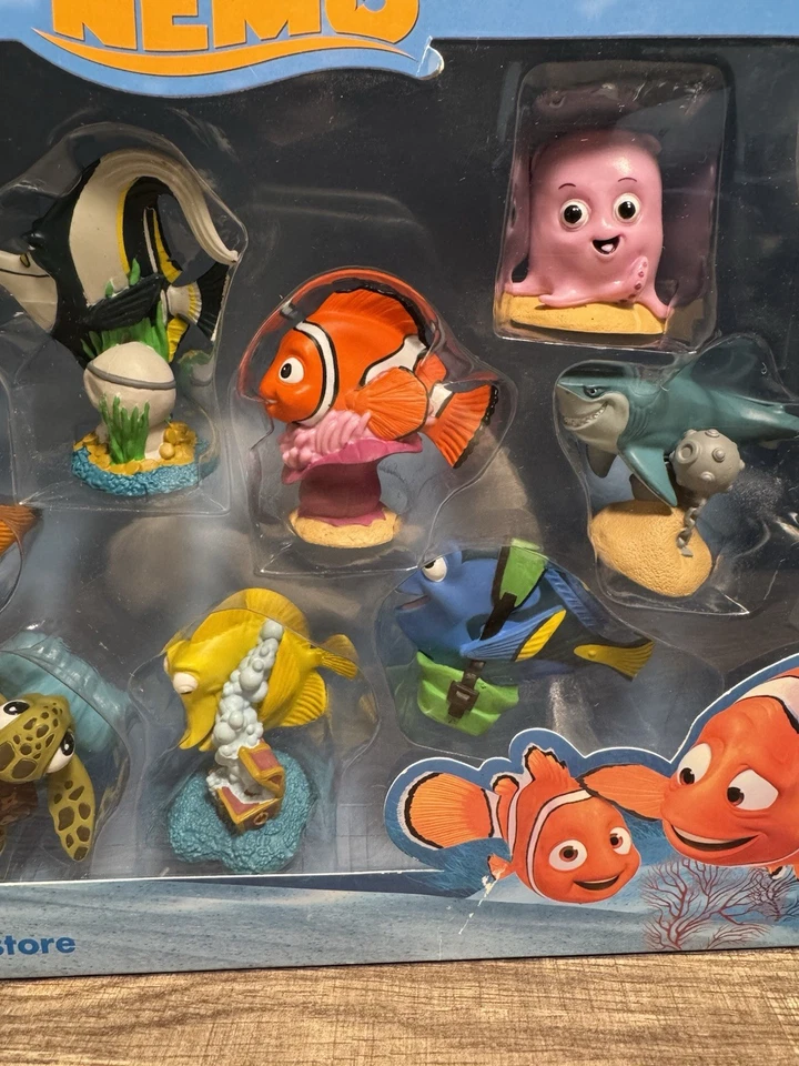 Juego de 9 figuras Finding Nemo Disney Store Pixar (nuevo y raro) Foto 3 de 4
