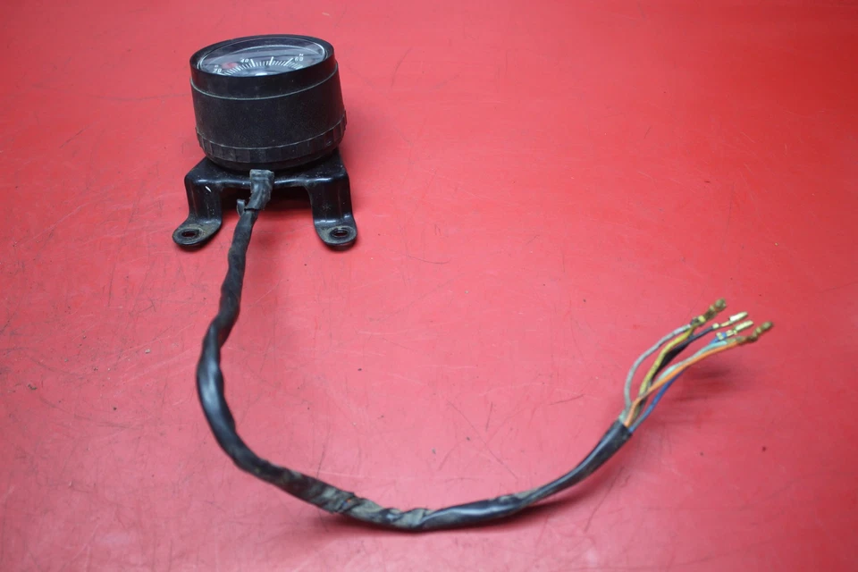 Suzuki TS90 1972 velocímetro medidor odómetro Foto 3 de 4