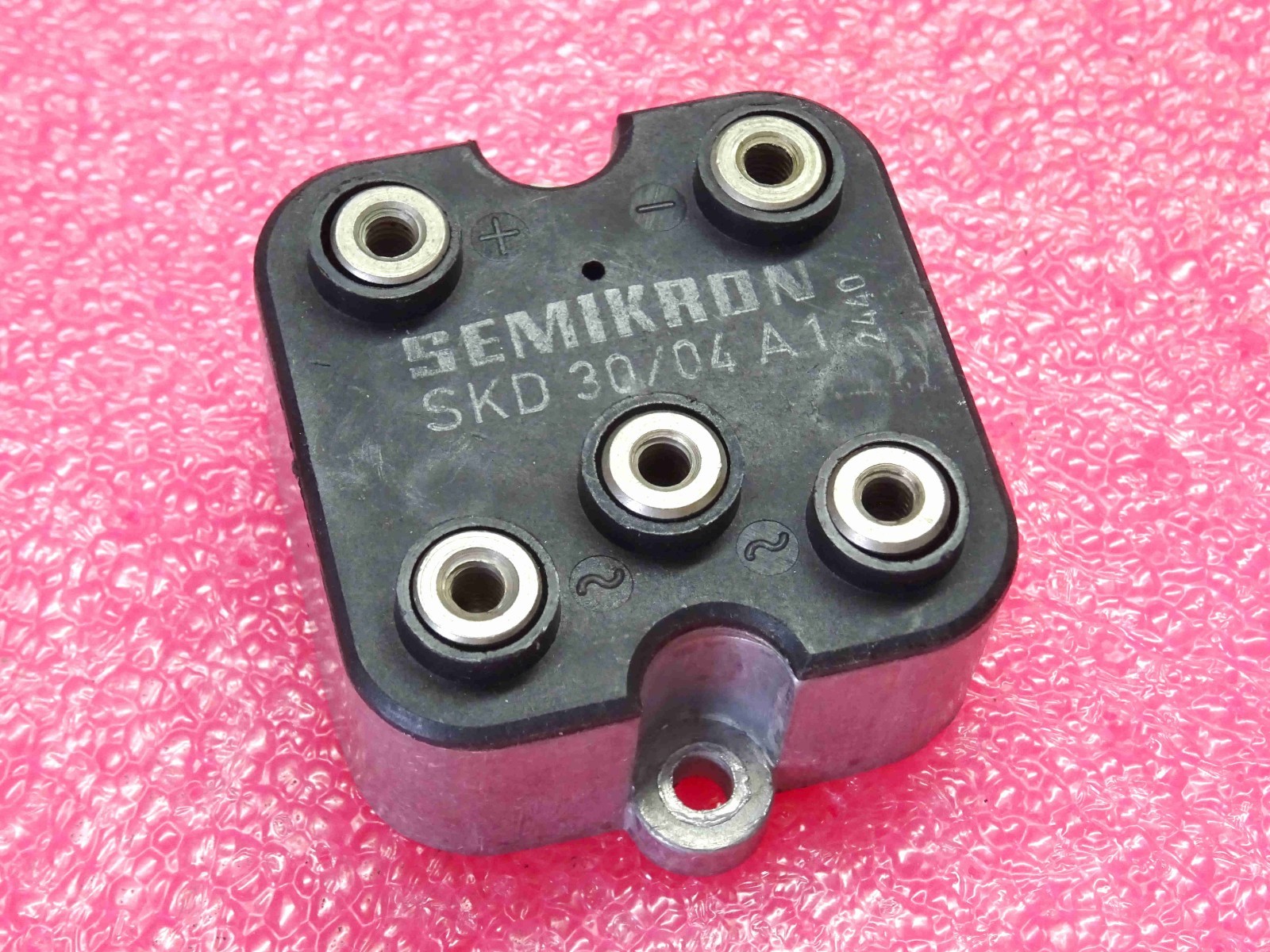Pont de diodes Semikron SKD 30/04 A1 triphasé 30A 400V robuste