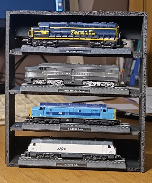 trenes estáticos sin locomoción para colección como nuevos, escala N