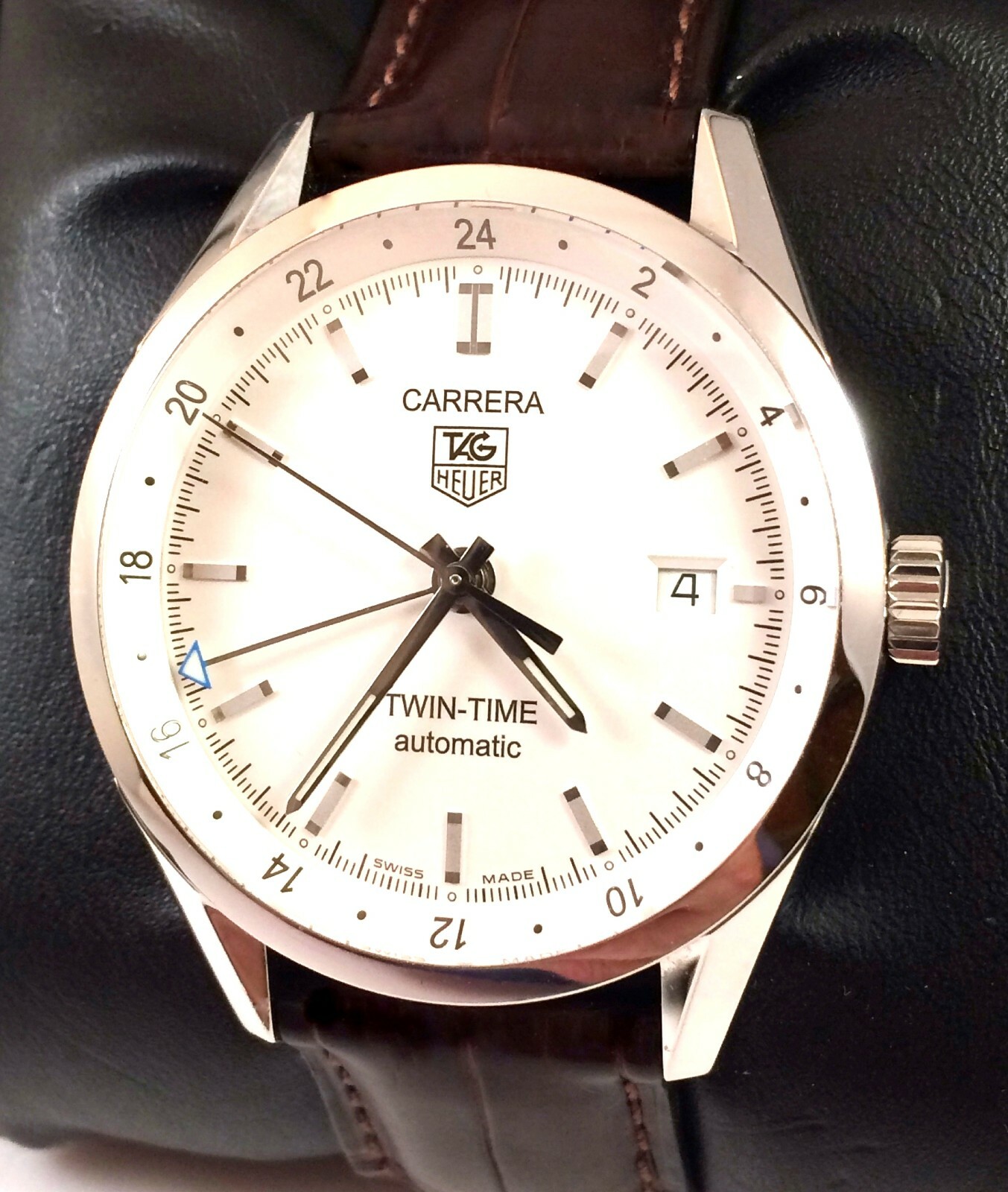 tag heuer carrera twin time calibre 7