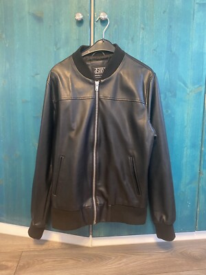 Schwarze Kunstlederjacke von dstruct
