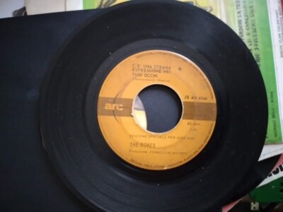 7'' JUKEBOX ROKES C'E' UNA STRAN ESPRESSIONE NEI TUOI OCCHI CI VEDREMO DOMANI VG+