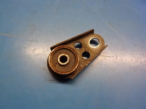 YAMAHA YZF-R6 5EB/5MT (99-02) AUSPUFF MITTE BAUCHHALTERUNG