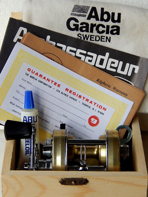 Vintage ABU Garcia Ambassadeur 2500C champagne gold casting reel