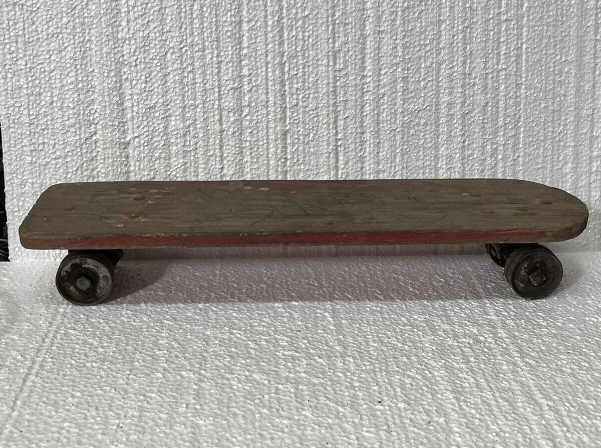 Vtg 1960's #10? Roller Derby? Wooden Skateboard Red Metal Vtg 1960's #10? Roller Derby? Wooden Skateboard Red Metal