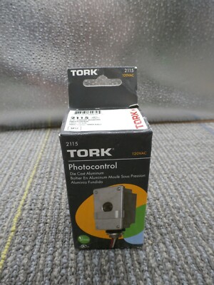 NEW NSI TORK 2115 PHOTOCONTROL 1/2'' CONDUIT MOUNTING 2000W TUNGSTEN