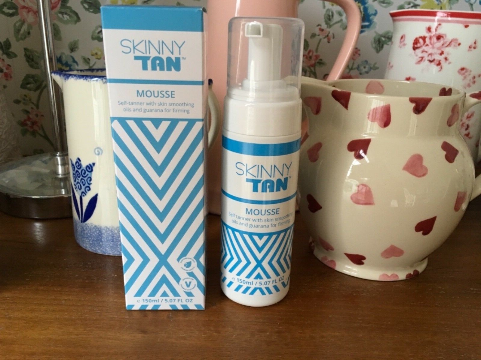 Skinny Tan (DZMO150S) Self-Tanning Mousse with Skin Smoothing Oils, 150ml - Image 6