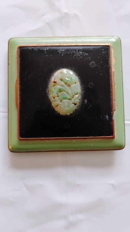 Vintage Green Jade Enameled Compact 1930/1950s As Found Mirror Too