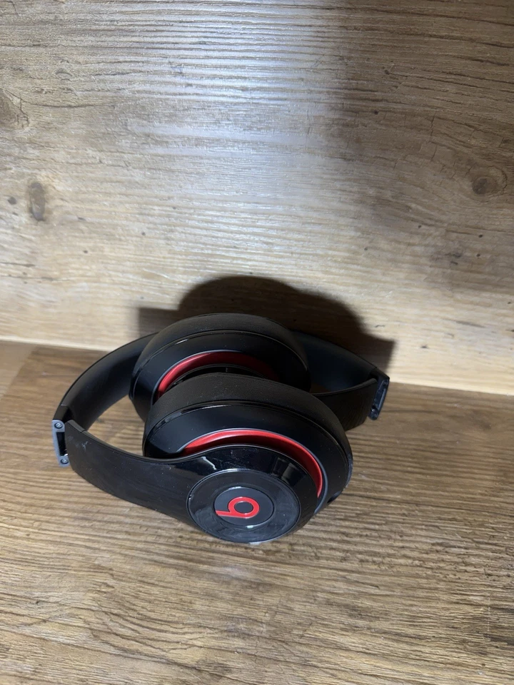 Beats by Dr. Dre Studio 2.0 Kopfhörer - Schwarz - Bild 2 von 4