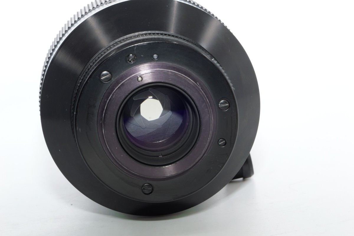 Carl Zeiss Jena Sonnar 200mm f2.8 tele Lens in M42 Mount. Pentax K