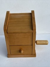VINTAGE  WOODEN CHEESE GRATER W/DRAWER.