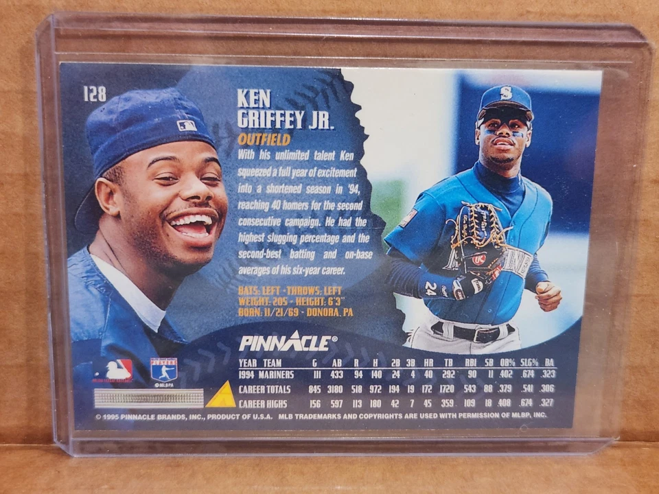 Ken Griffey Jr. 1995 Pinnacle #128 Blowing Bubble Salón de la fama Marineros #1 Foto 2 de 3