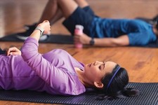 NEW Fitbit Versa Smartwatch Activity Tracker Sleep Heart Rate Monitor +S&L Strap 13