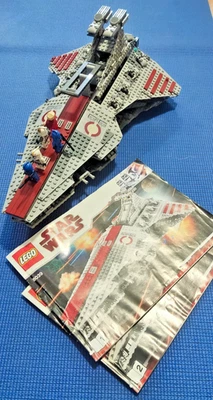 LEGO Star Wars 8039 Venator-Class Republic Attack Cruiser