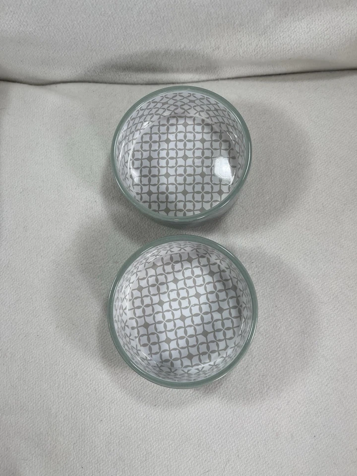 Juego de 2 cuencos de cerámica para gatos Whisker City verde blanco gris diseño Foto 2 de 4