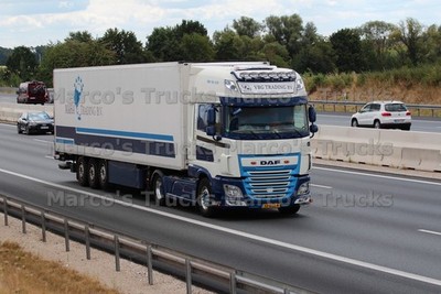 LKW Foto DAF XF Kofferauflieger Niederlande blau MAHA Trading B.V., VBG B #k8pz