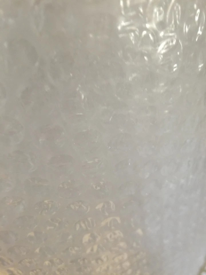 3/16 in. x 12 in. x 100 ft. Clear Perforated Bubble Cushion Wrap - Image 4 of 4