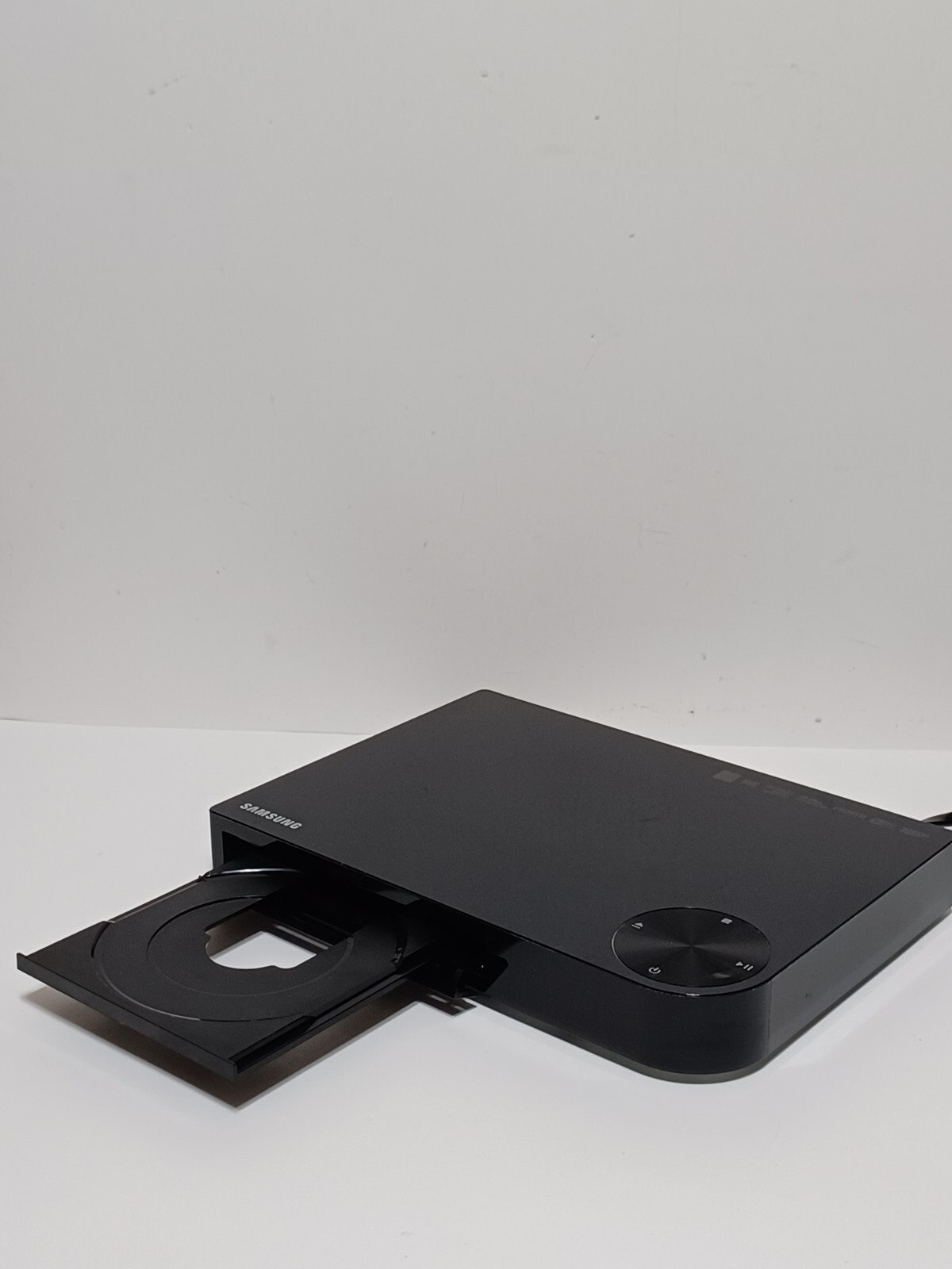 Samsung Smart BluRay Disc Player BDE5400 WiFi 1080p Full HD No Remote