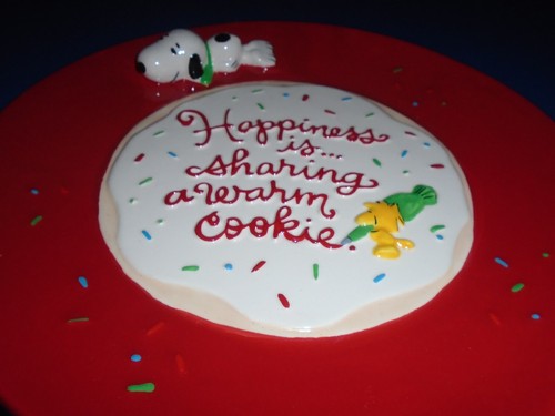 Peanuts Snoopy Hallmark Happiness is Sharing Warm Sugar Cookie 10" Plate Recipe - Picture 2 of 3