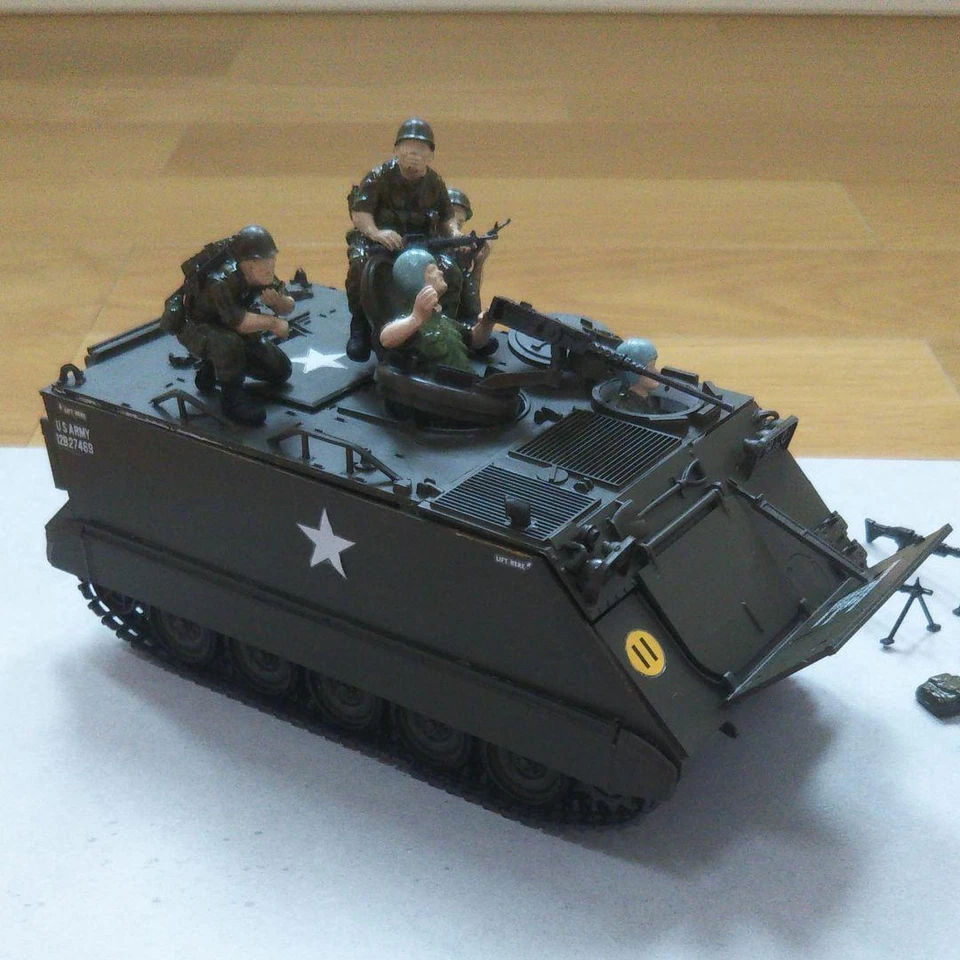 Porta personale corazzato Tamiya 1/35 US M113 costruito e dipinto - Immagine 4 di 4