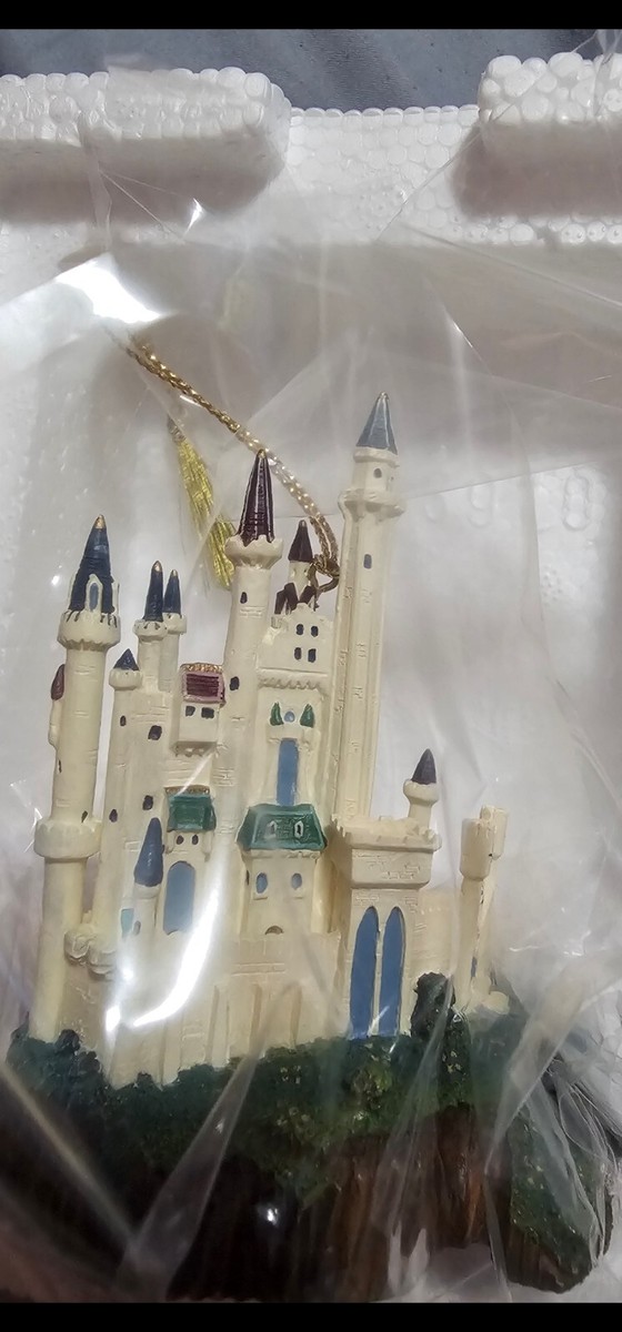 激レア★WDCC 眠れる森の美女 Sleeping Beauty Castle WDCC Disney Enchanted Places Sleeping Beauty's Castle Coa 3 Of 6