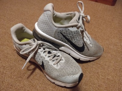 ladies black nike trainers size 5