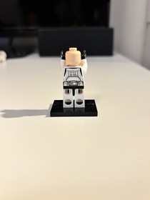 LEGO Star Wars - Clone Trooper Pilot Minifigure, Phase 1, 75076 sw0609 (USED)