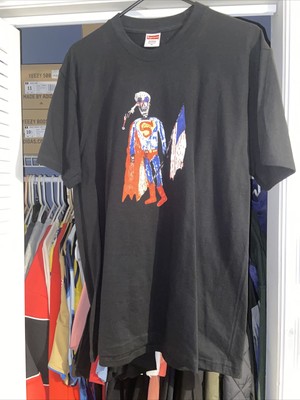 supreme wine box logo