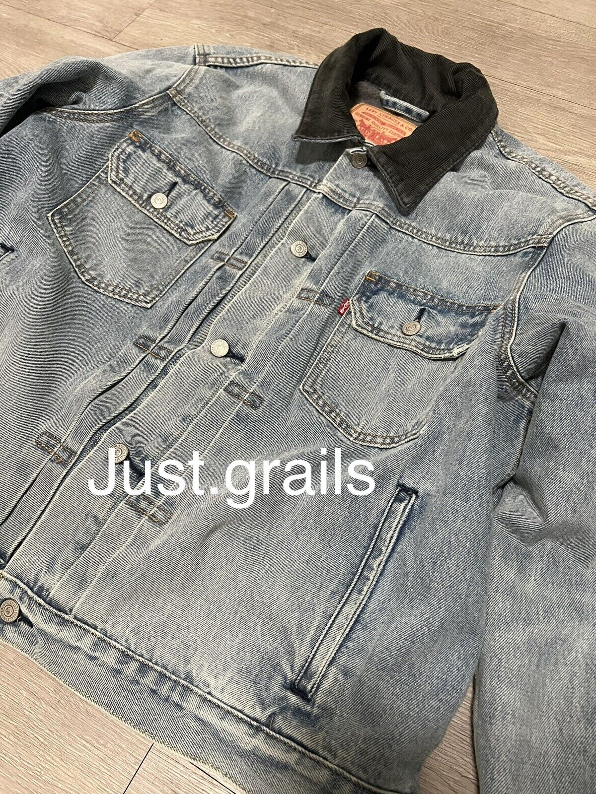 Stussy x Levi's Embossed Trucker Jacket Denim Jacket Size XL