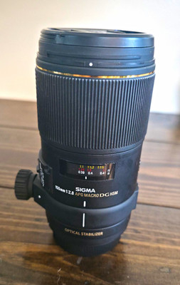Sigma 150mm f/2.8 APO Macro DG OS HSM Lens Canon EF + Hood Cap + Case
