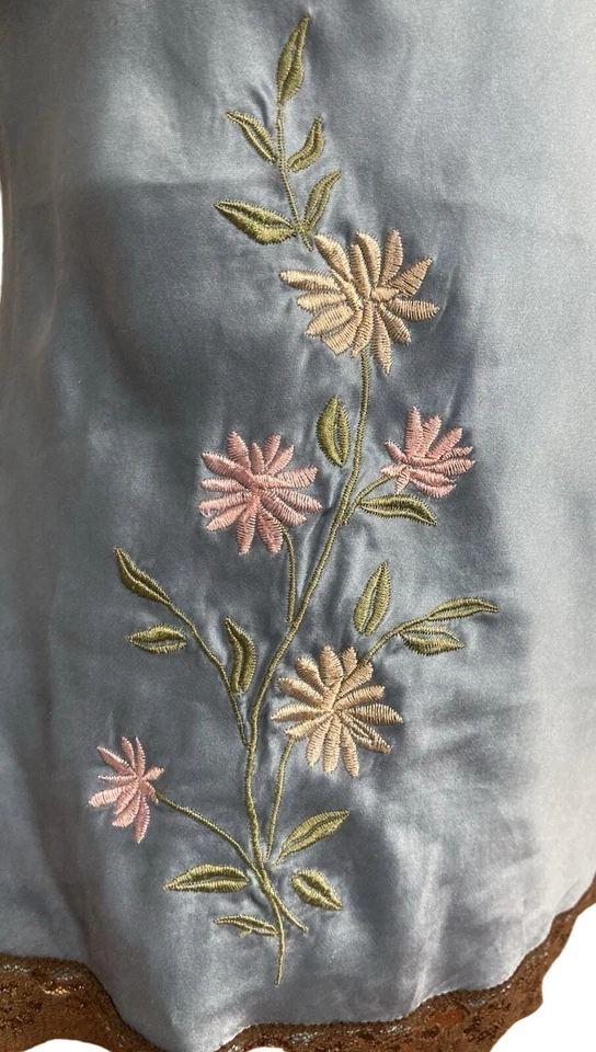 Y2K Cami Tank Top 1X Blue Silk Embroidered Flowers Fairy Lace Ethereal Whimsy - Image 2 of 4