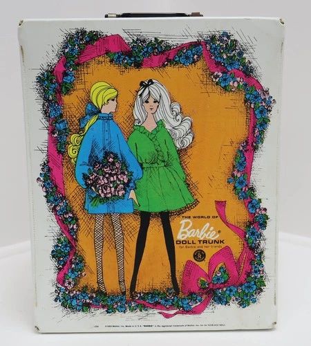 Vintage The World of Barbie Doll Trunk White Carrying Case 1968 Mattel