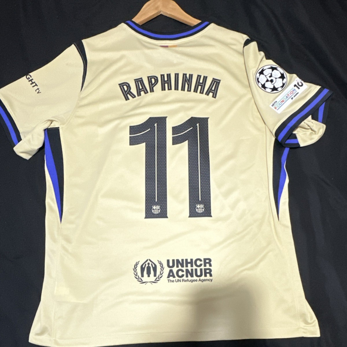 Nike FC Barcelona Raphinha Champions League Soccer Jersey XL Beige