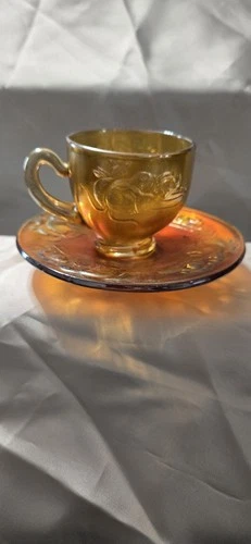 Pretty Fenton Carnival Glass Marigold Kittens Pattern Cup and Saucer Set