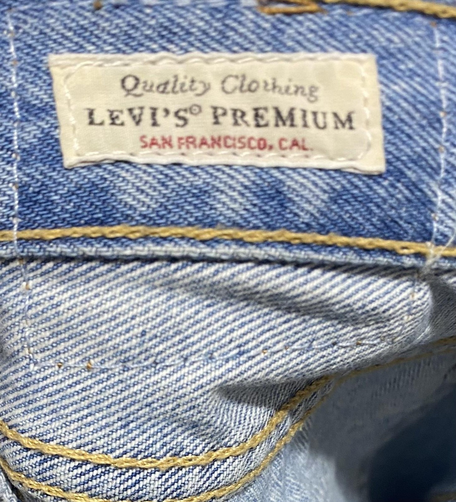 Levi's 501 Premium Denim Shorts Womens 33 Fits 34 Blue Distressed Cutoff Raw Hem thumbnail 8